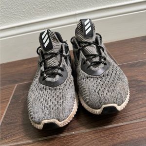 Adidas Alpha Bounce Athletic Shoe Men’s Size 8.5